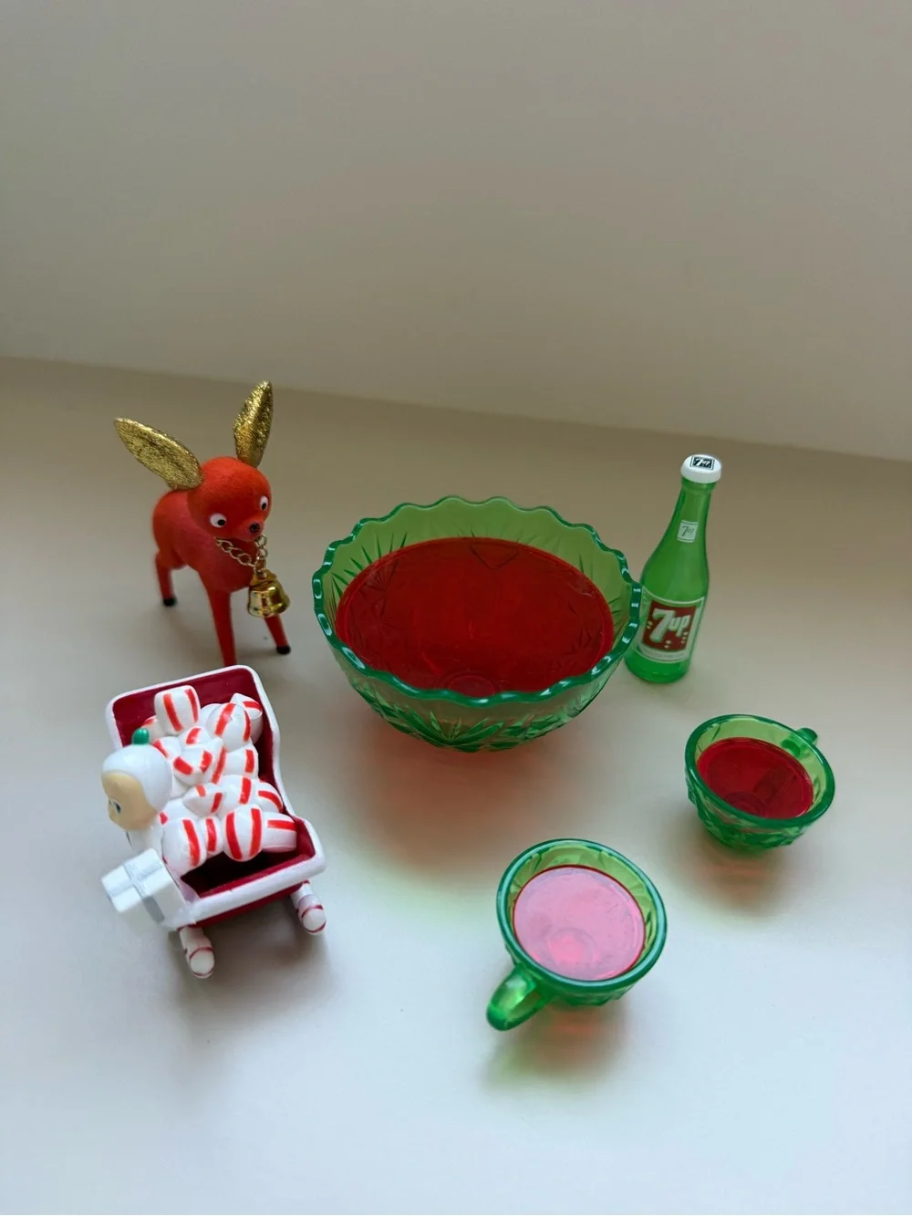 American Girl Maryellen Holiday Party Punch Set 7pc